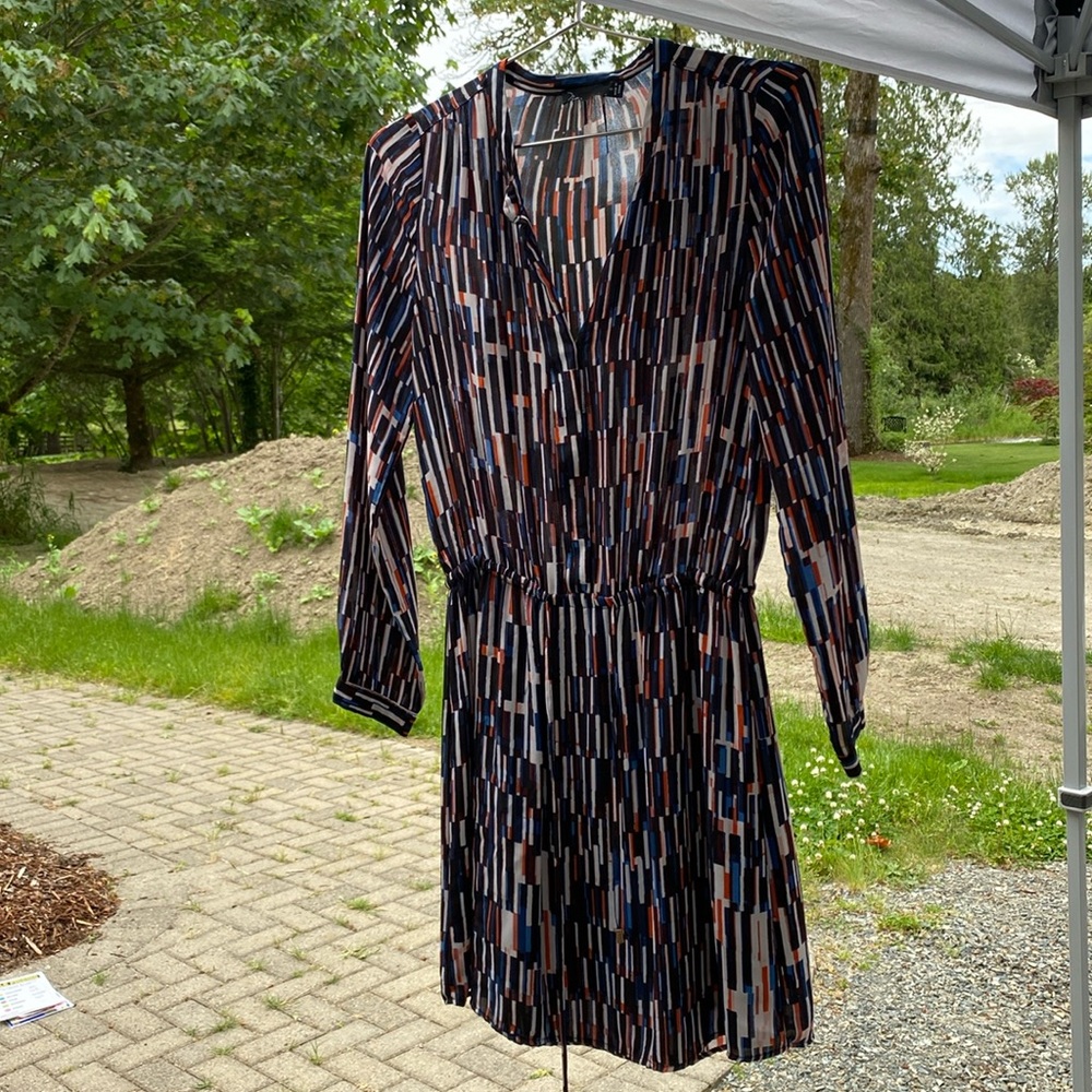 Noir long sleeve drawstring colorful dress. Size Small.